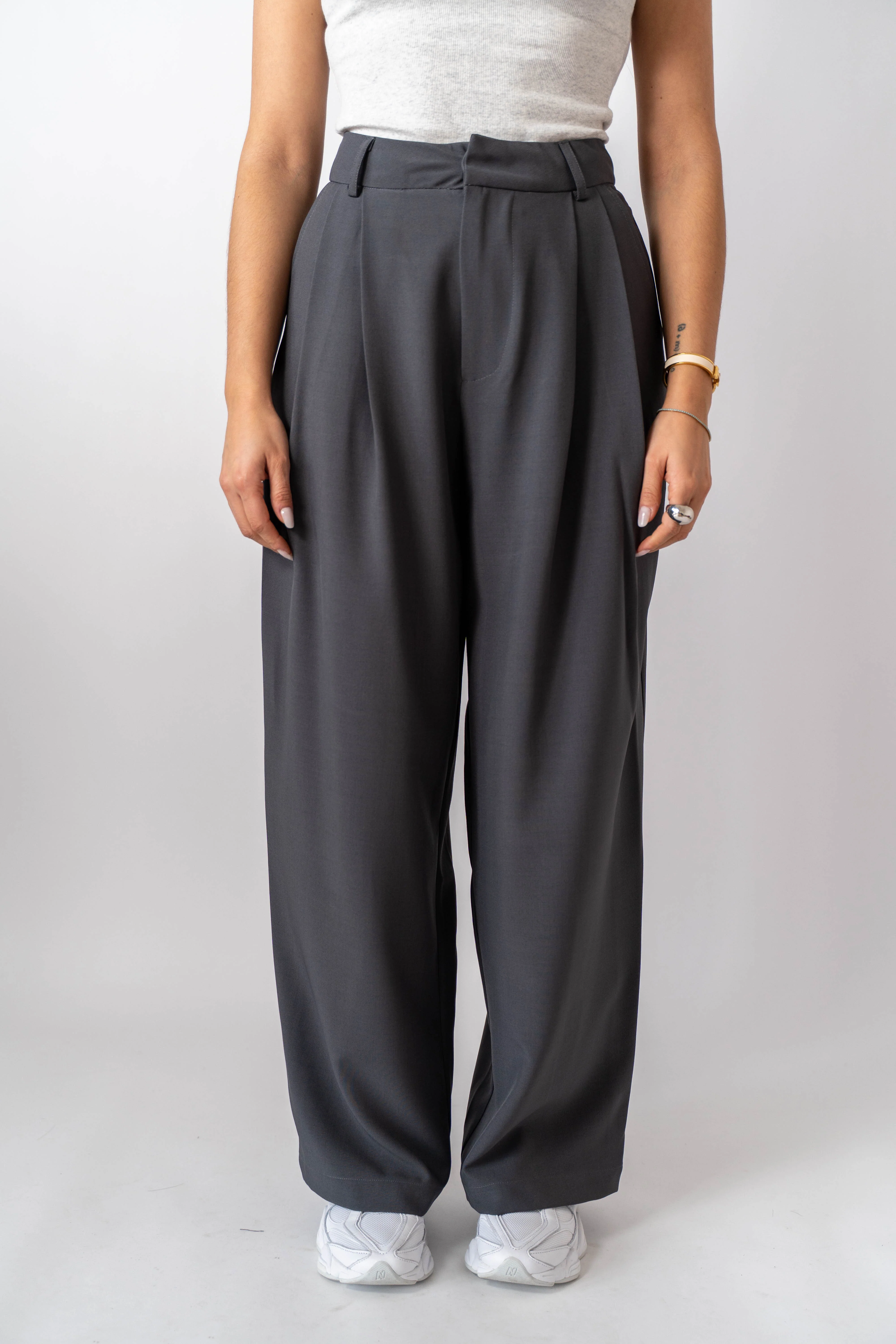 Pantalone To Office
